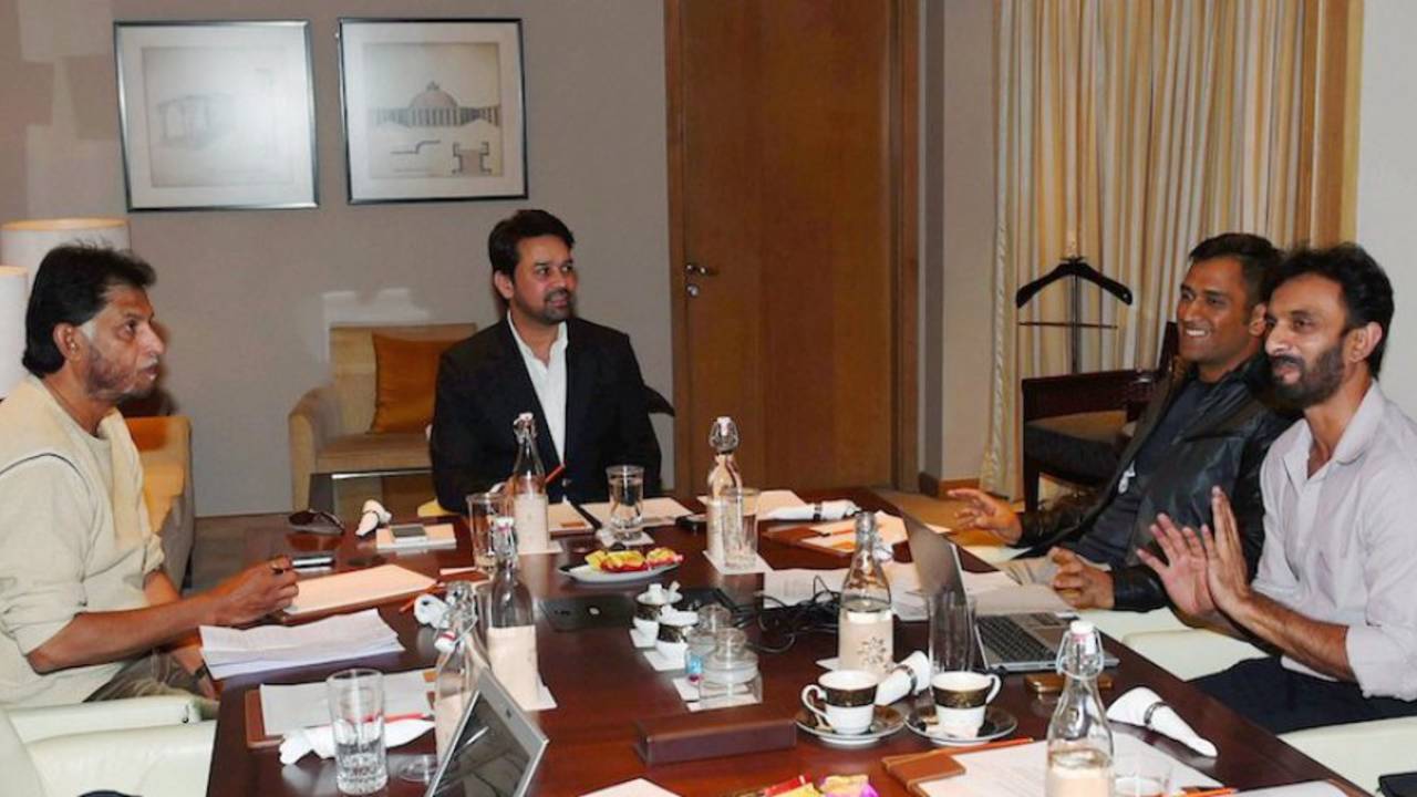 Sandeep Patil, Anurag Thakur, MS Dhoni and Vikram Rathour during the selection meeting, Delhi, December 19, 2015