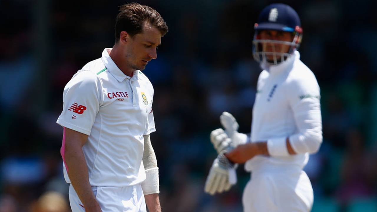 Dale Steyn twice left the field in the middle of an over&nbsp;&nbsp;&bull;&nbsp;&nbsp;Getty Images