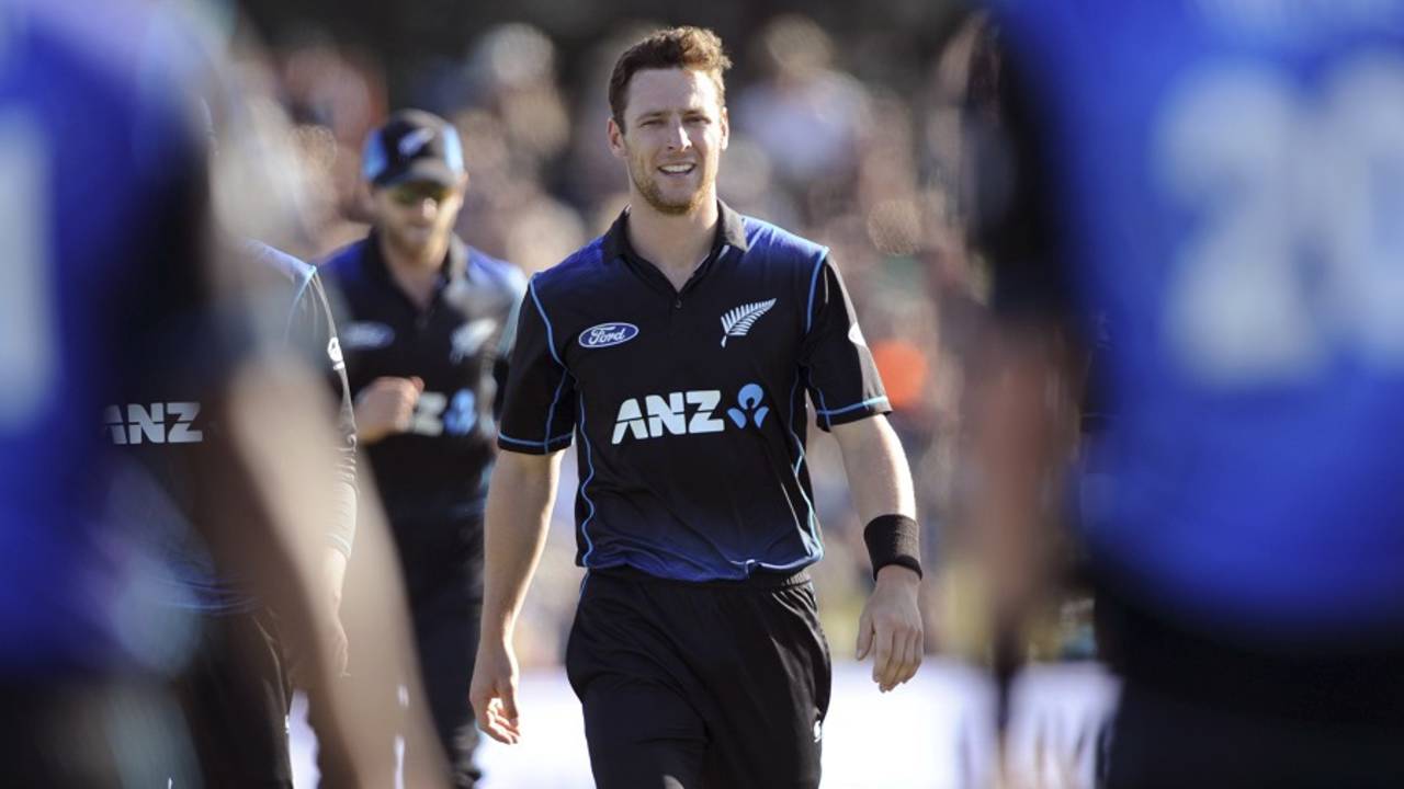 Man of the Match: Matt Henry finished with figures of 5 for 40, New Zealand v Sri Lanka, 5th ODI, Mount Maunganui, January 5, 2016