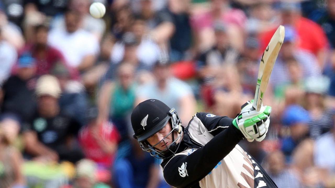 Martin Guptill and Kane Williamson carried their good form into the T20I series, giving New Zealand a blazing start&nbsp;&nbsp;&bull;&nbsp;&nbsp;AFP