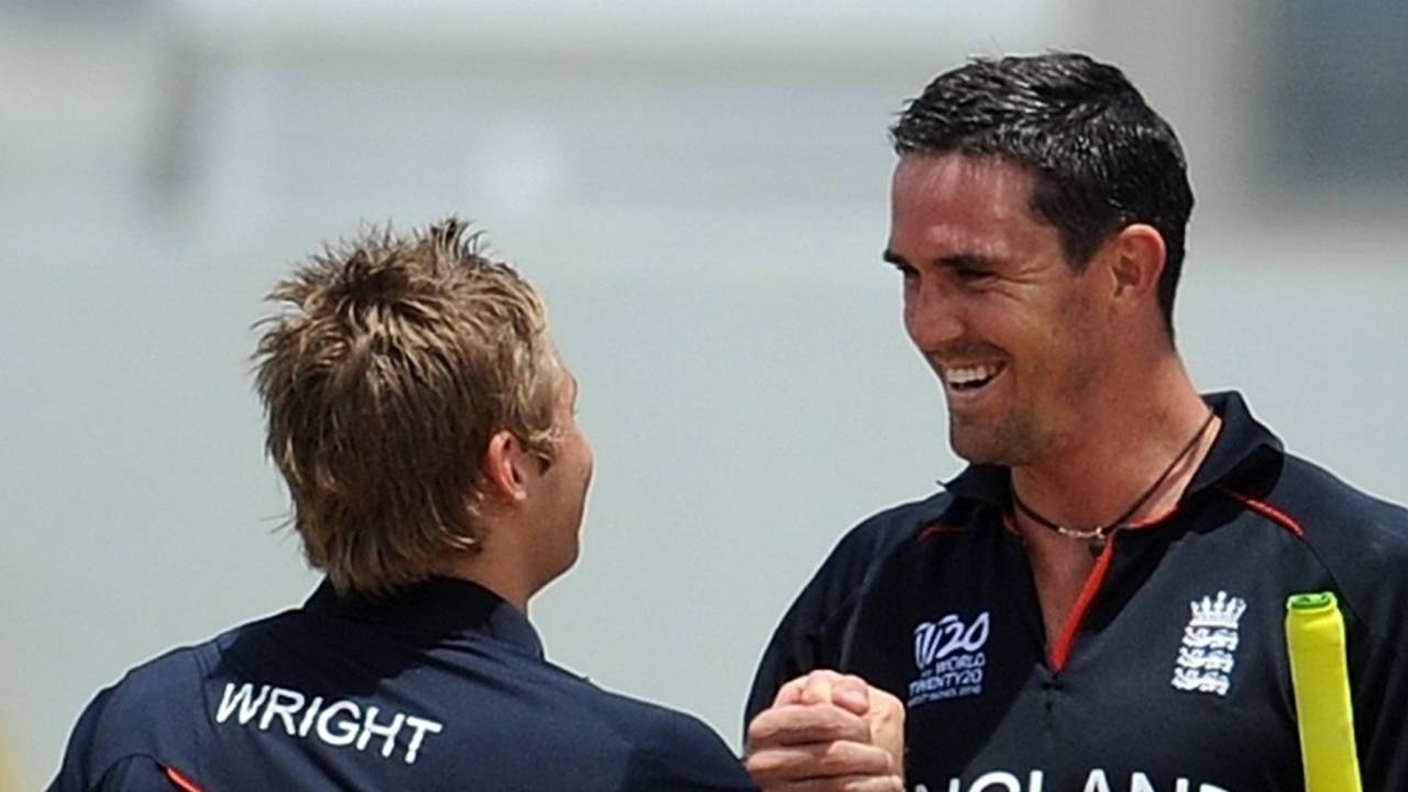 Luke Wright and Kevin Pietersen congratulate each other after the win, England v Pakistan, ICC World Twenty20, May 6, 2010, Bridgetown