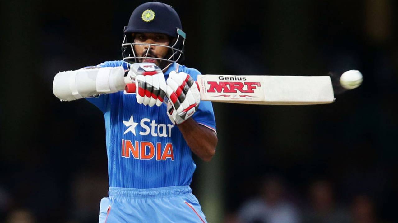 Shikhar Dhawan pulls en route to his brisk 78, Australia v India, 5th ODI, Sydney, January 23, 2016