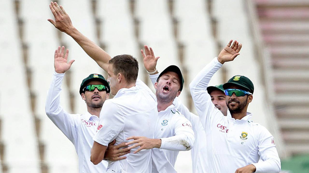 Morne Morkel made the first breakthrough of the morning when he removed James Taylor&nbsp;&nbsp;&bull;&nbsp;&nbsp;AFP
