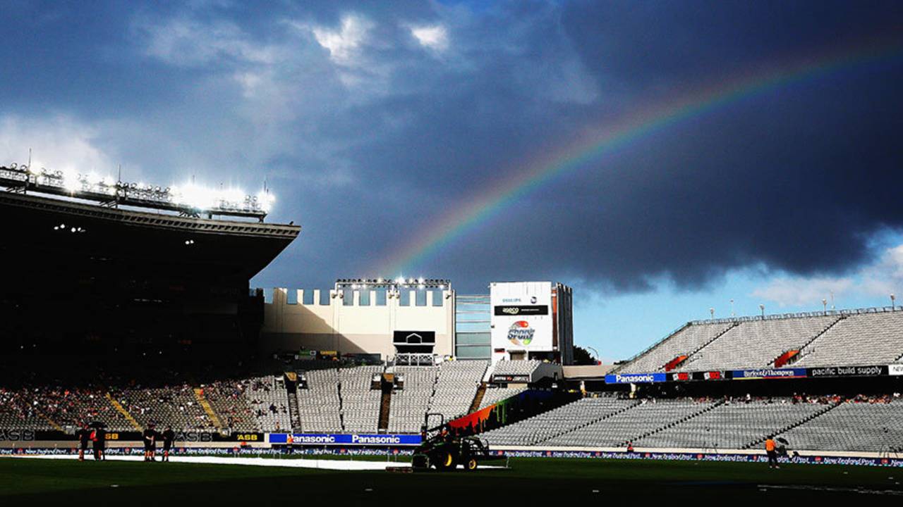 A rainbow appears over Eden Park, New Zealand v Pakistan, 3rd ODI, Auckland, January 31, 2016