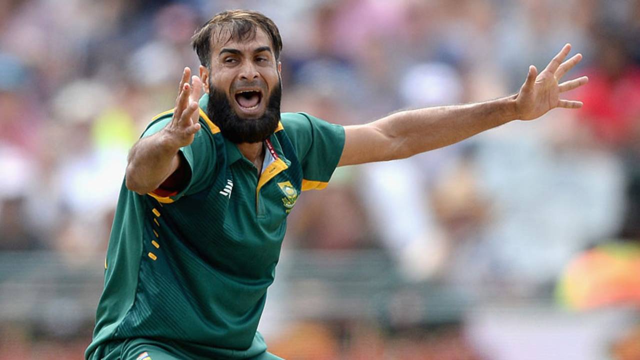 Imran Tahir pleads for the wicket of Joe Root, South Africa v England, 5th ODI, Cape Town, February 14, 2016