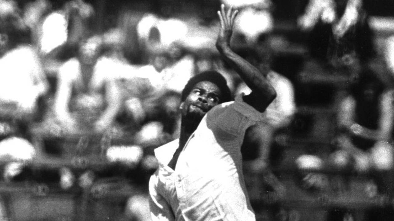 Keith Boyce about to enter his delivery stride, New Zealand v West Indies, World Cup, The Oval, June 18, 1975