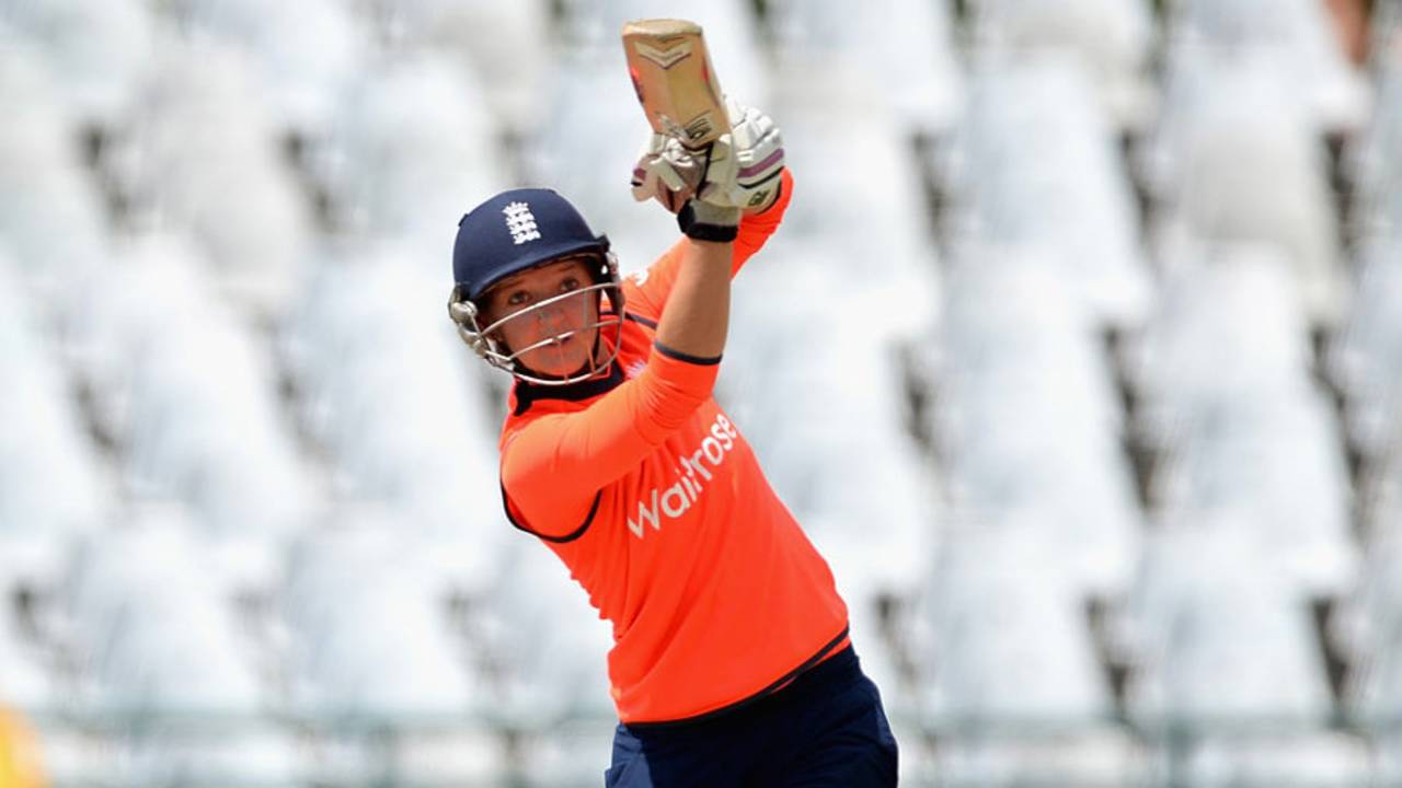 Sarah Taylor made 66 off 52 balls, South Africa Women v England Women, 2nd T20, Cape Town, February 19, 2016