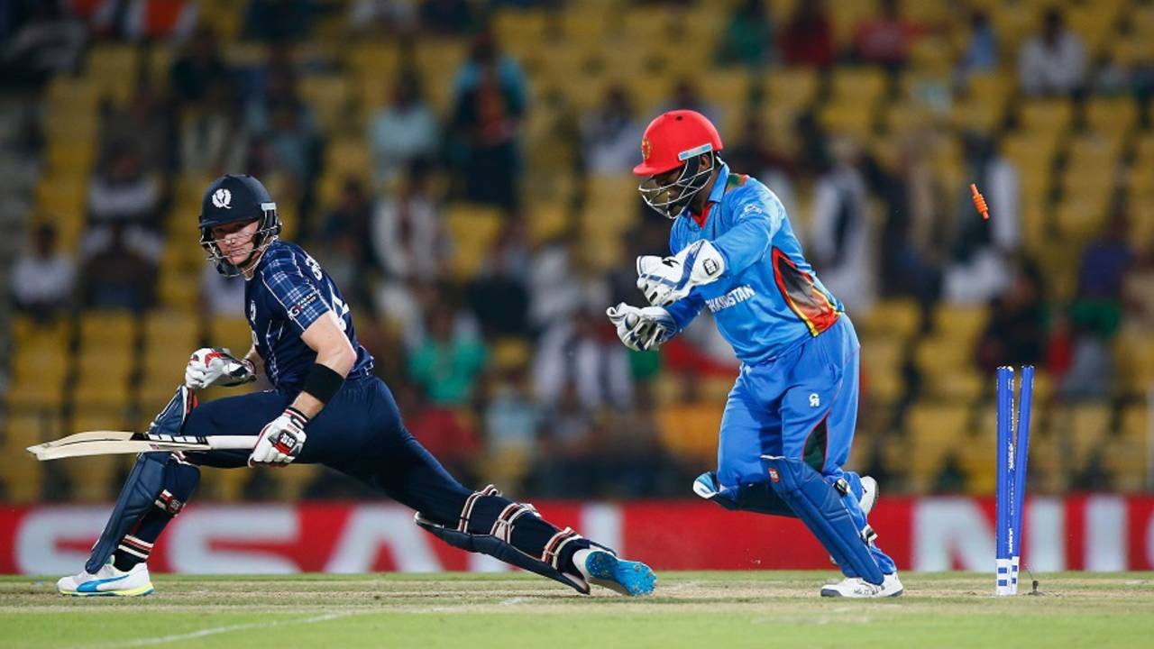 Mohammad Shahzad came close to imitating MS Dhoni's quick reflexes behind the stumps&nbsp;&nbsp;&bull;&nbsp;&nbsp;International Cricket Council