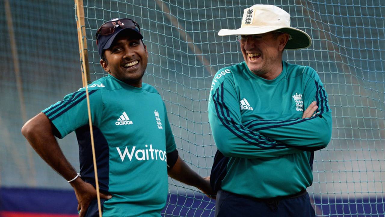 Mahela Jayawardene and Trevor Bayliss share a laugh at an England net session, Mumbai, March 13, 2016