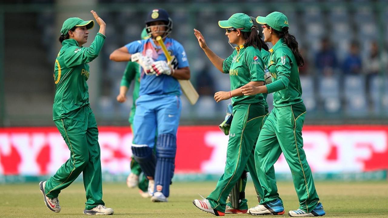 Sana Mir celebrates with her team-mates after dismissing Veda Krishnamurthy, India v Pakistan, Women's World T20, Group B, Delhi, March 19, 2016
