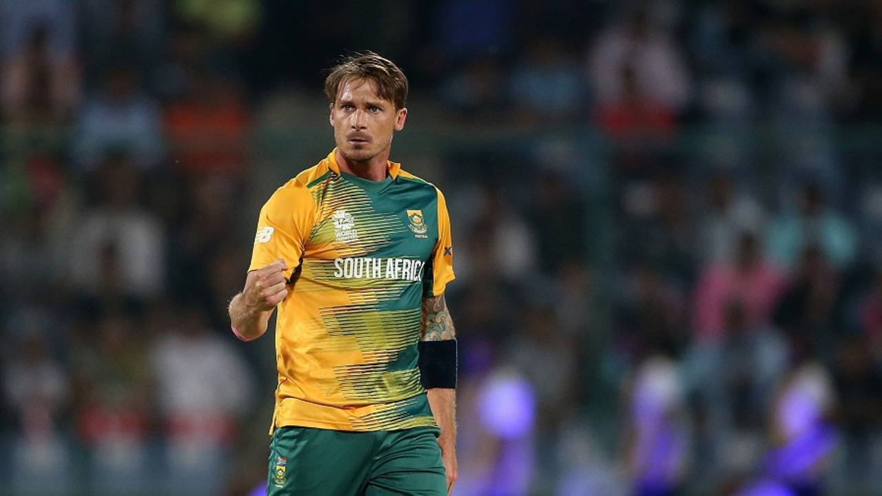 Dale Steyn took one wicket against Sri Lanka but the T20 format increasingly appears to have taken its toll on him&nbsp;&nbsp;&bull;&nbsp;&nbsp;IDI/Getty Images