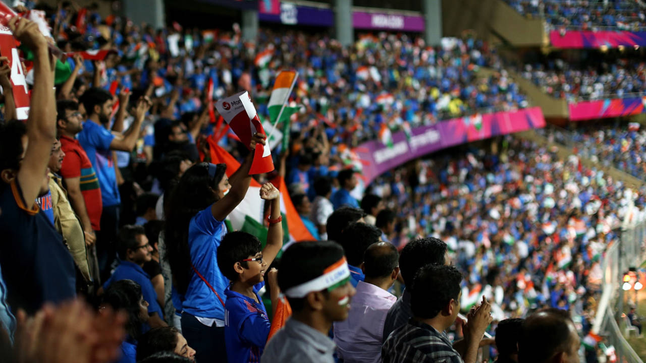 Fans at the Wankhede&nbsp;&nbsp;&bull;&nbsp;&nbsp;IDI/Getty Images