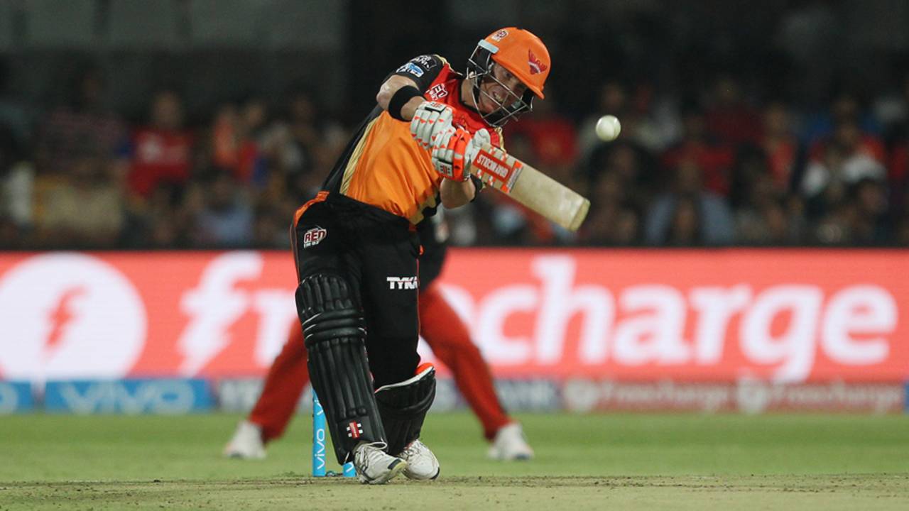 David Warner takes the aerial route over long-on, Royal Challengers Bangalore v Sunrisers Hyderabad, IPL 2016, Bangalore, April 12, 2016
