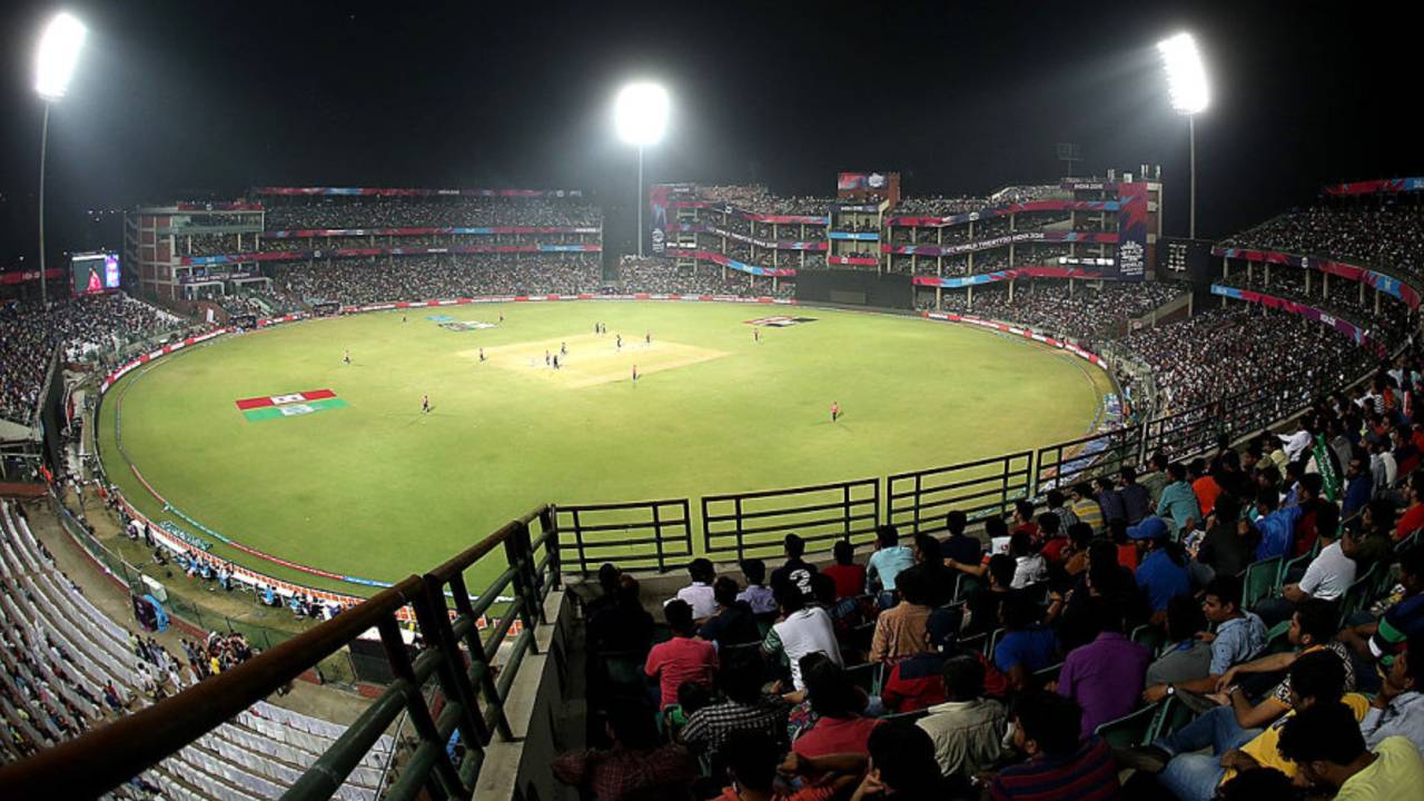 Overview of the Feroz Shah Kotla under lights, England v New Zealand, World T20, semi-final, Delhi, March 30, 2016