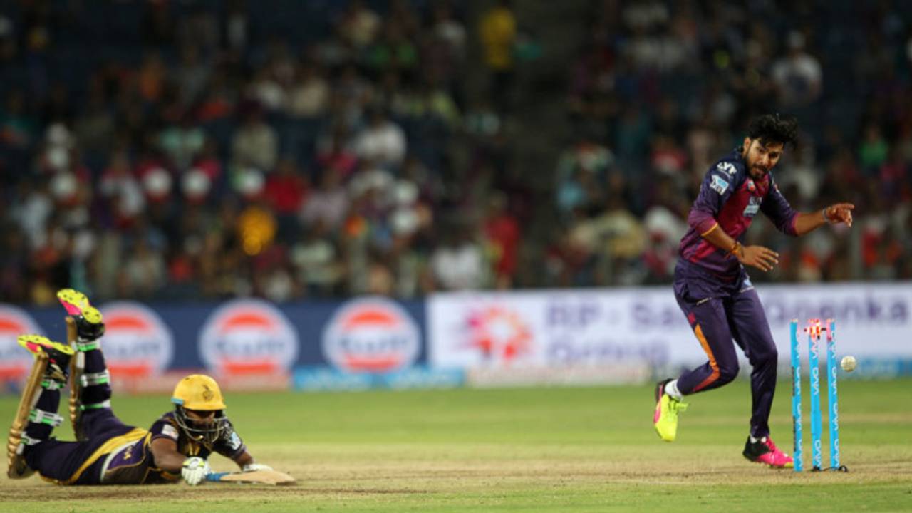 Ankit Sharma looks on as R Sathish makes his ground, Rising Pune Supergiants v Kolkata Knight Riders, IPL 2016, Pune, April 24, 2016
