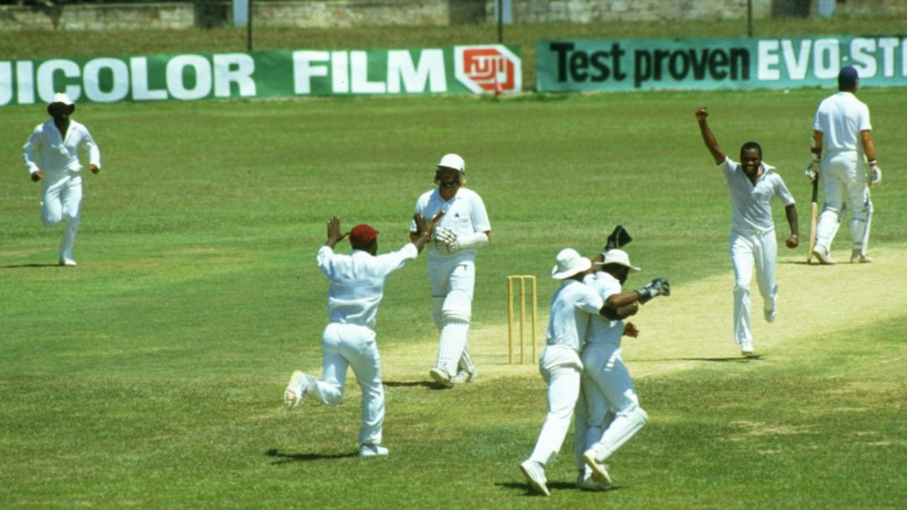 Ian Botham is caught behind by Thelston Payne off Malcolm Marshall, West Indies v England, 2nd Test, Port-of-Spain, 4th day, March 11, 1986