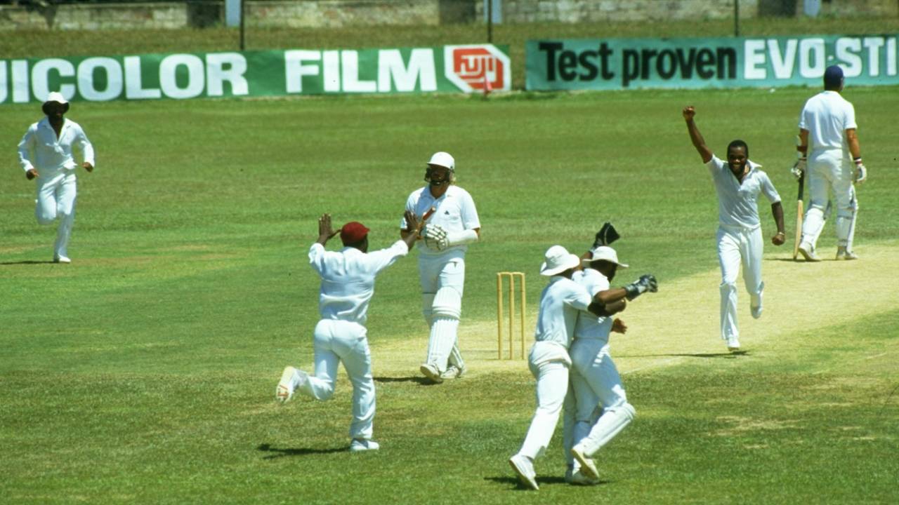 Ian Botham is caught behind by Thelston Payne off Malcolm Marshall, West Indies v England, 2nd Test, Port-of-Spain, 4th day, March 11, 1986