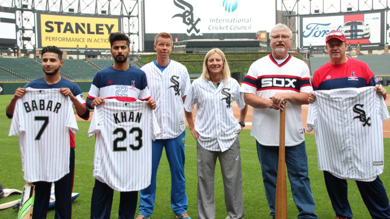 USA's Fahad Babar and Ali Khan join former Chicago White Sox player Ron Kittle and ICC coaches Graeme West, Cathryn Fitzpatrick and Mike Young for a demo at US Cellular Field, Chicago, May 12, 2016