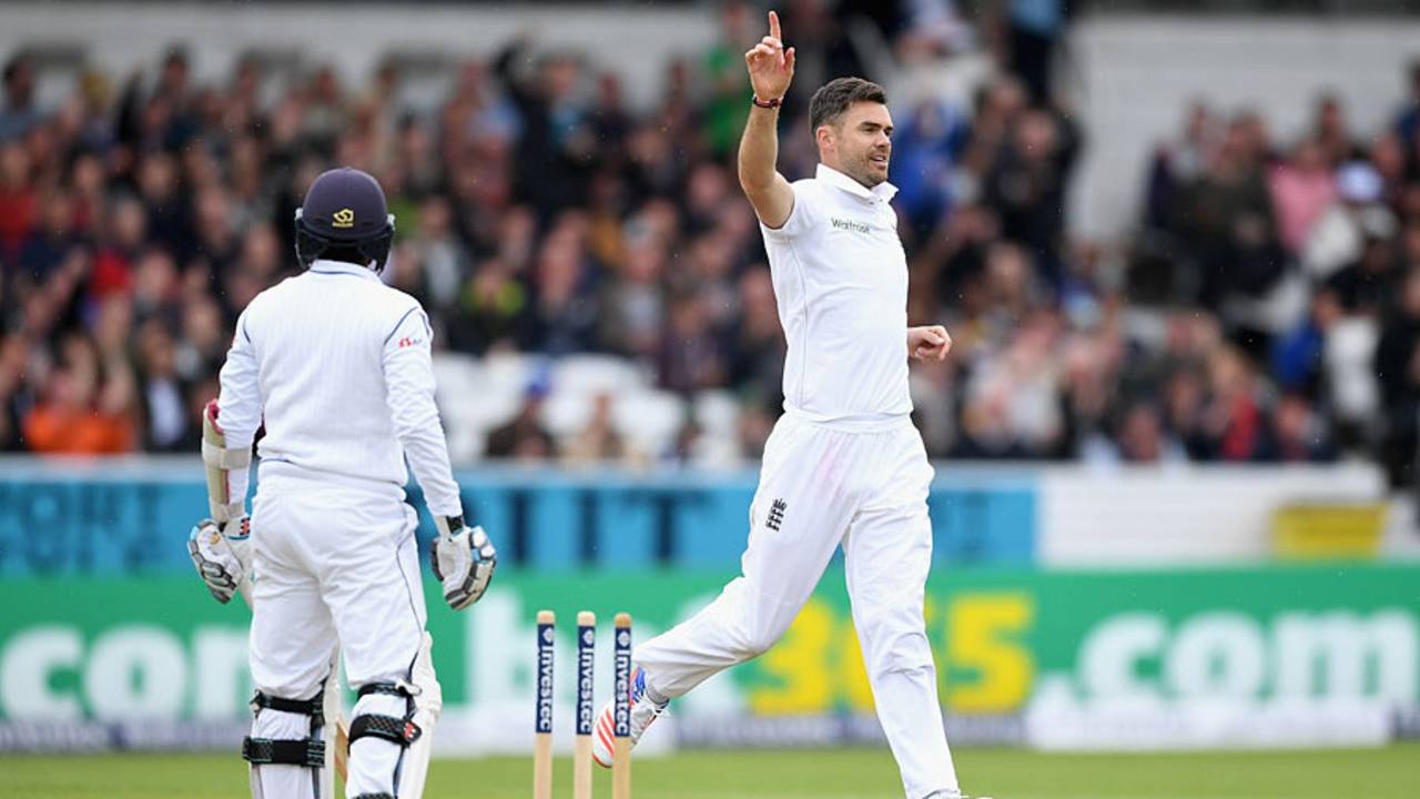 Kusal Mendis dragged on against James Anderson, England v Sri Lanka, 1st Test, Headingley, 3rd day, May 21, 2016