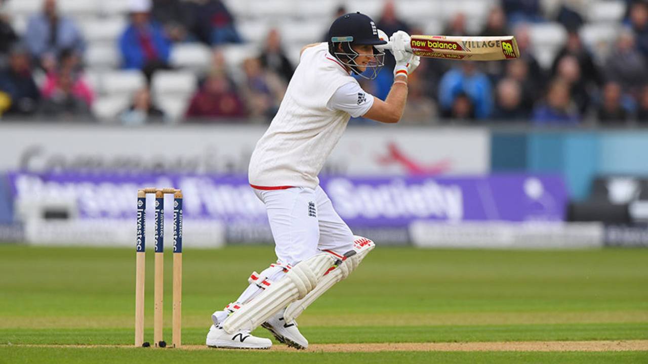 Joe Root drives through the covers, England v Sri Lanka, 2nd Test, Chester-le-Street, 1st day, May 27, 2016
