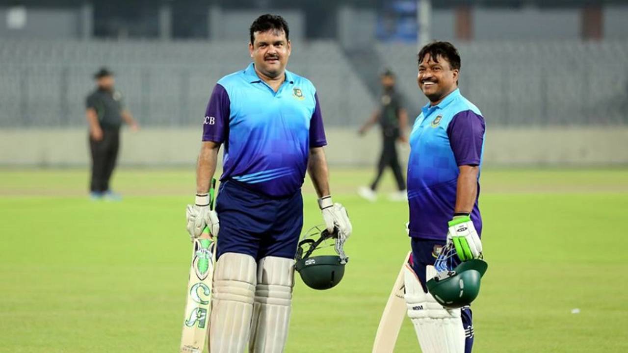 Former Bangladesh captain Akram Khan and BCB chief selector Faruque Ahmed
