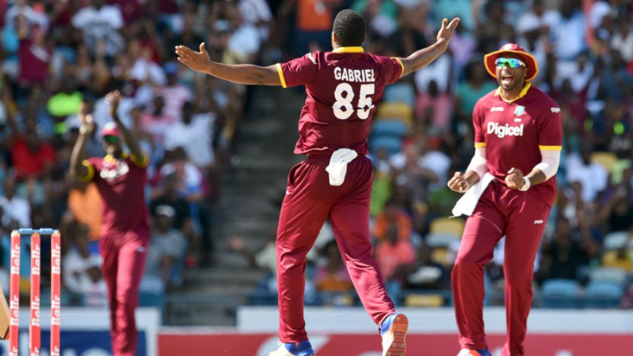 Glenn Maxwell lasted all of four deliveries and was prised out by Shannon Gabriel with an incoming delivery&nbsp;&nbsp;&bull;&nbsp;&nbsp;AFP