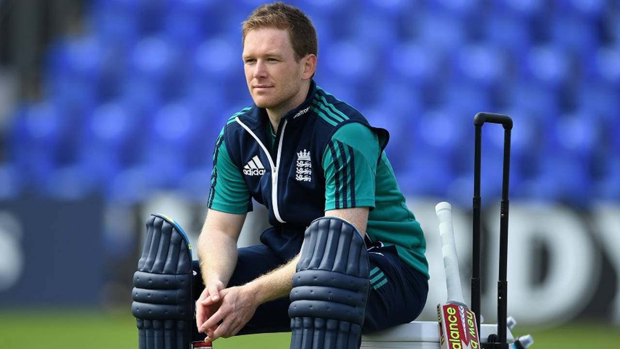 Eoin Morgan takes a breather, Cardiff, July 1, 2016