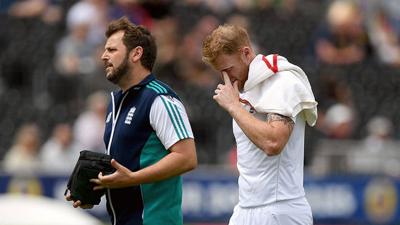 Ben Stokes cuts a dejected figure as he leaves the field with a calf injury, England v Pakistan, 2nd Investec Test, Old Trafford, 4th day, July 25, 2016