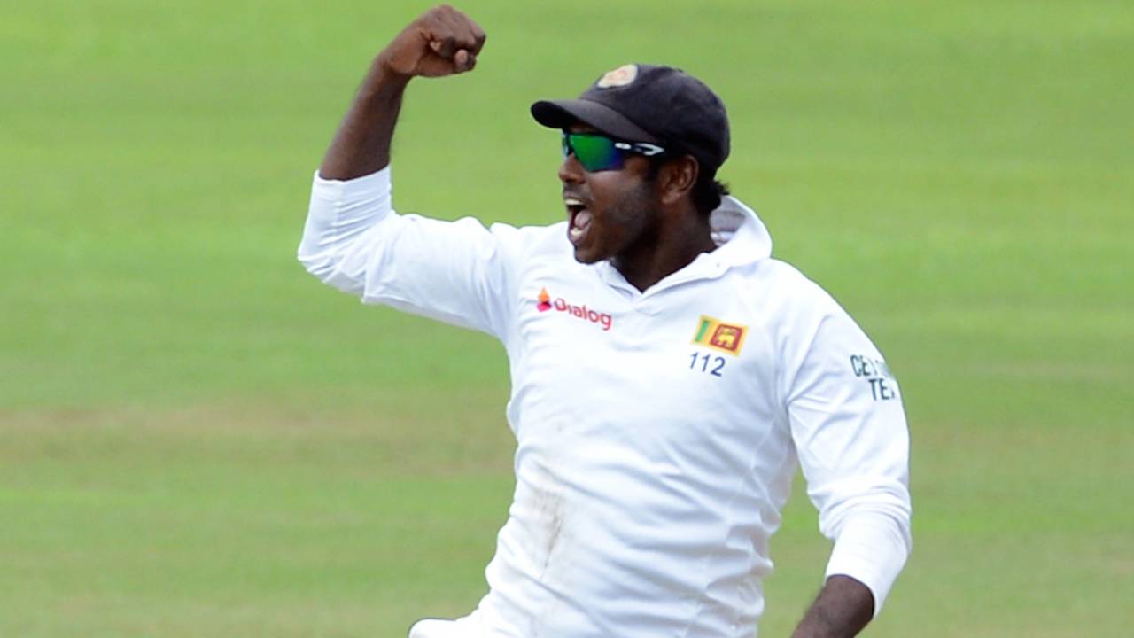 Angelo Mathews is one of three players in Sri Lanka's squad who was part of their Test win in Durban in 2011&nbsp;&nbsp;&bull;&nbsp;&nbsp;AFP