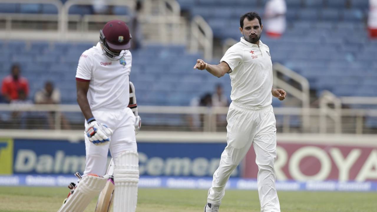 Mohammed Shami had Rajendra Chandrika caught at gully, West Indies v India, 2nd Test, Kingston, 1st day, July 30, 2016