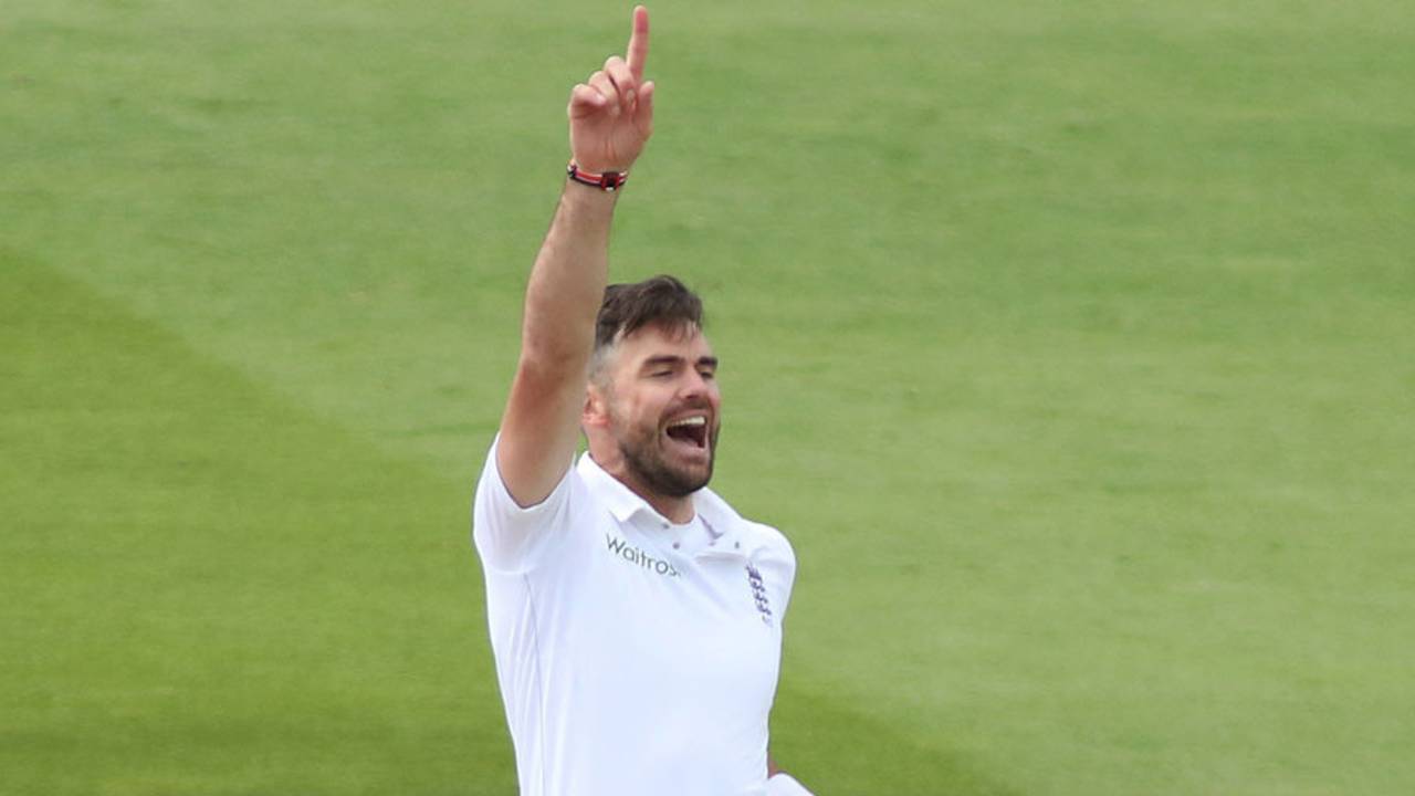 James Anderson removed Mohammad Hafeez with his fourth ball, England v Pakistan, 3rd Test, Edgbaston, 2nd day, August 4, 2016