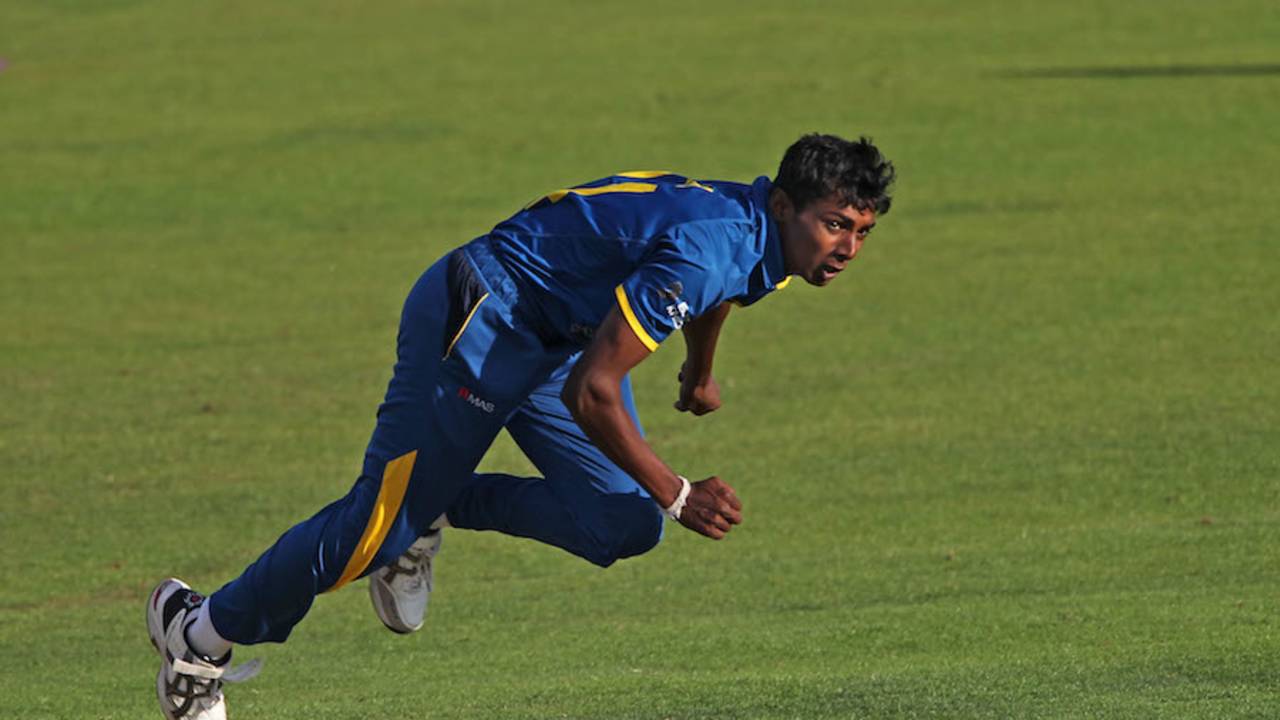 Thilan Prasan sends down a delivery, England U-19s v Sri Lanka U-19s, 3rd Youth ODI, Canterbury, August 16, 2016