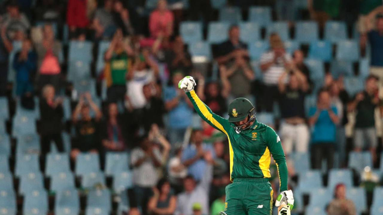 Quinton de Kock brought up his hundred with a six, South Africa v Australia, 1st ODI, Centurion, September 30, 2016