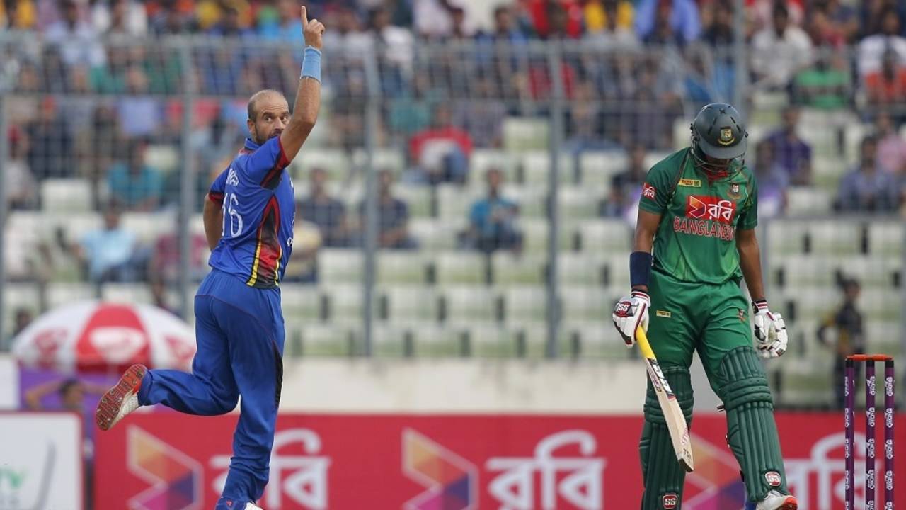 Mirwais Ashraf dismissed Soumya Sarkar early, Bangladesh v Afghanistan, 3rd ODI, Mirpur, October 1, 2016