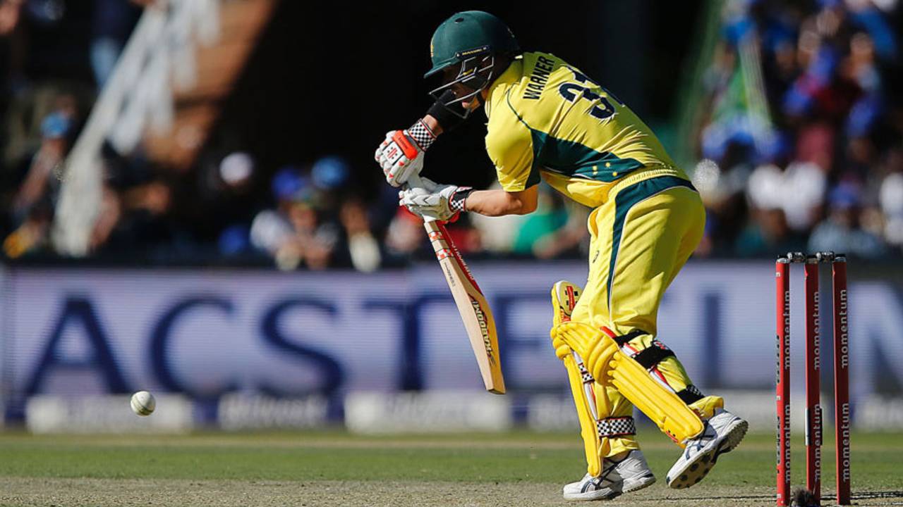 David Warner kept Australia afloat early on, South Africa v Australia, 2nd ODI, Johannesburg, October 2, 2016
