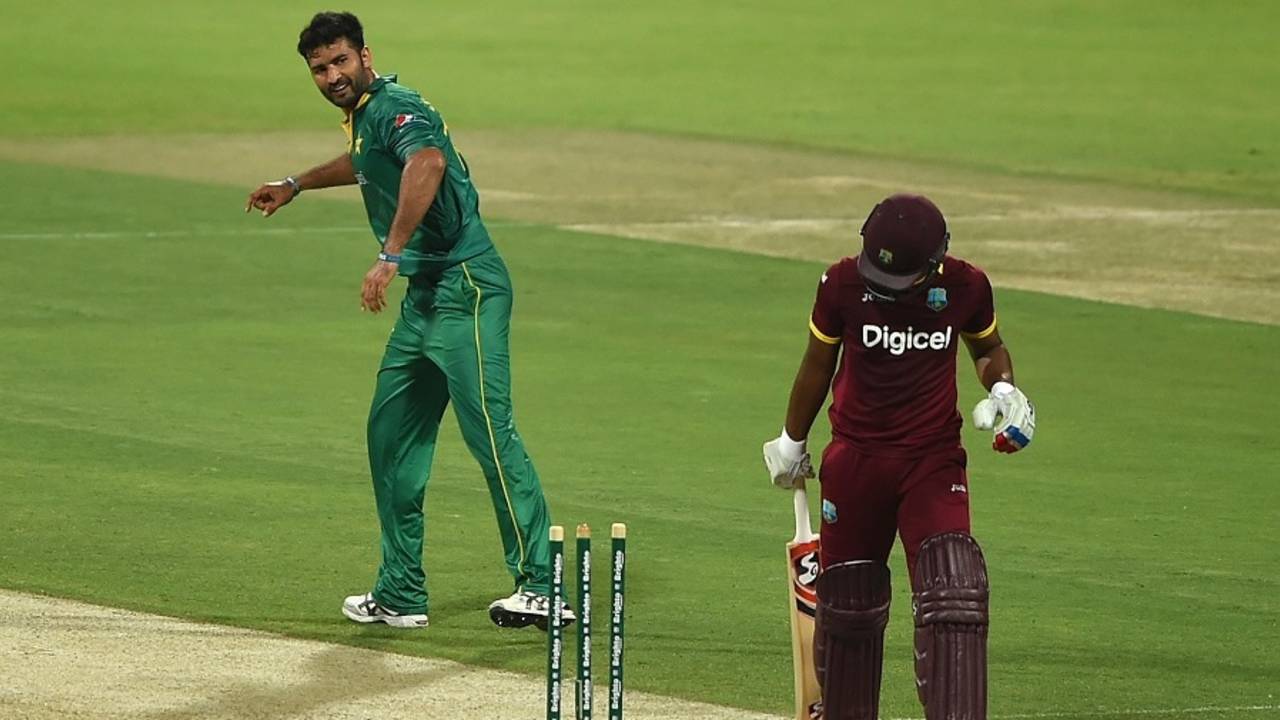 Sohail Khan bowled Evin Lewis for 22, Pakistan v West Indies, 3rd ODI, Abu Dhabi, October 5, 2016