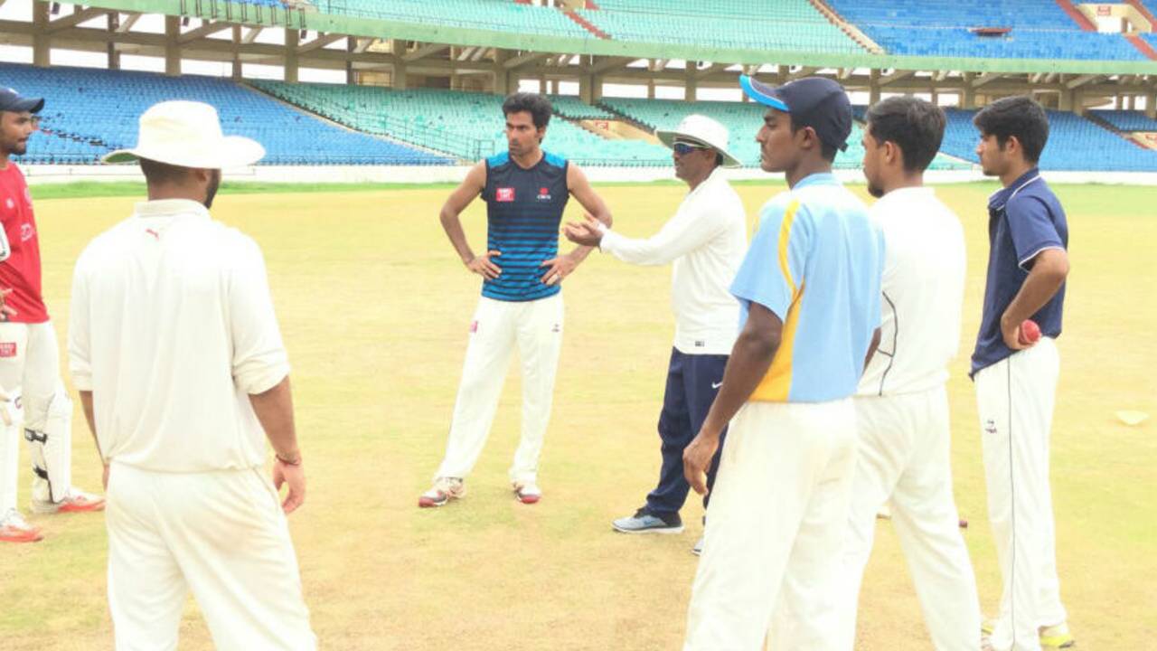 Mohammad Kaif and Sulakshan Kulkarni chat with the Chhattisgarh players at a training camp in Raipur