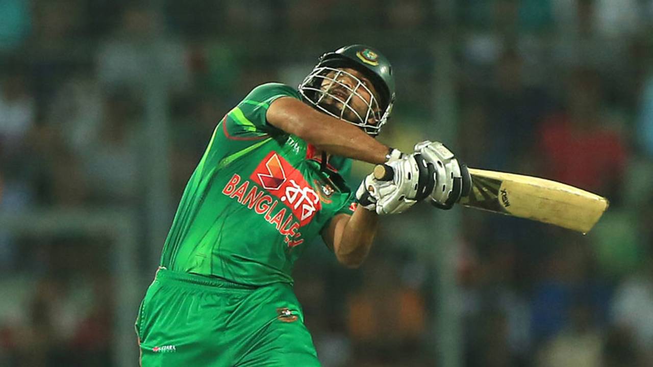 Mashrafe Mortaza clubbed 44 off 29 balls, Bangladesh v England, 2nd ODI, Mirpur, October 9, 2016