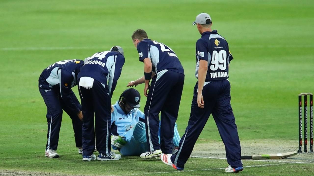 Daniel Hughes was struck by a bouncer after which Nick Larkin was subbed in as a full member, Victoria v New South Wales, Matador Cup 2016-17, elimination final, Sydney, October 21, 2016