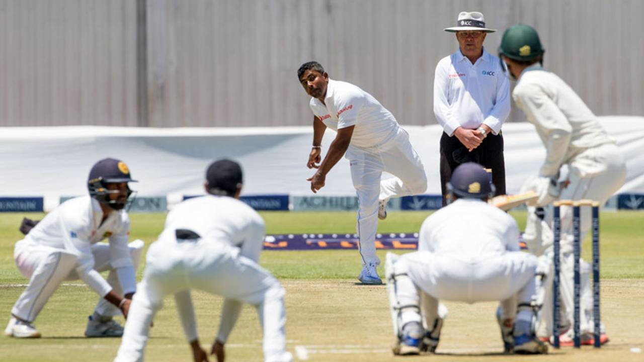Rangana Herath bowls to a packed infield, Zimbabwe v Sri Lanka, 1st Test, Harare, 3rd day, October 31, 2016