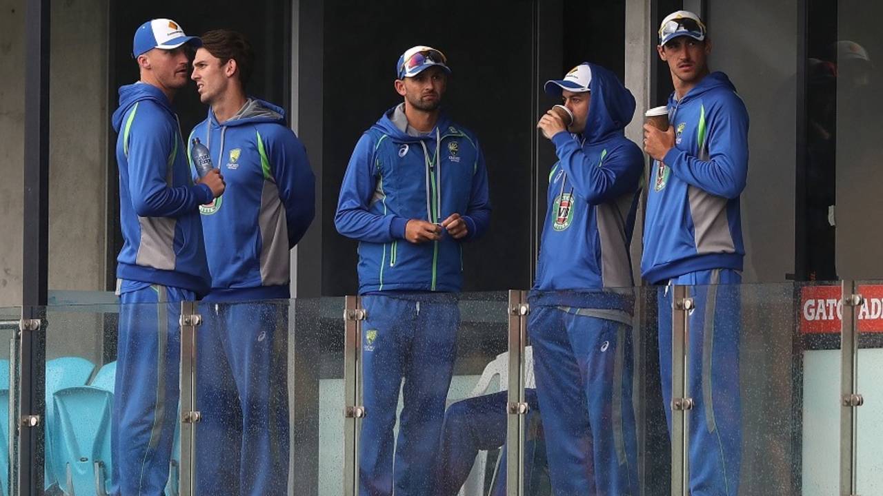 Rain kept the Australian players indoors, Australia v South Africa, 2nd Test, Hobart, 2nd day, November 13, 2016