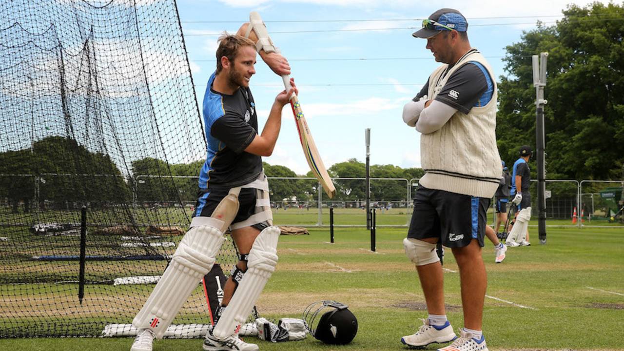 Kane Williamson demonstrates a shot to batting coach Craig McMillan, Christchurch, November 16, 2016