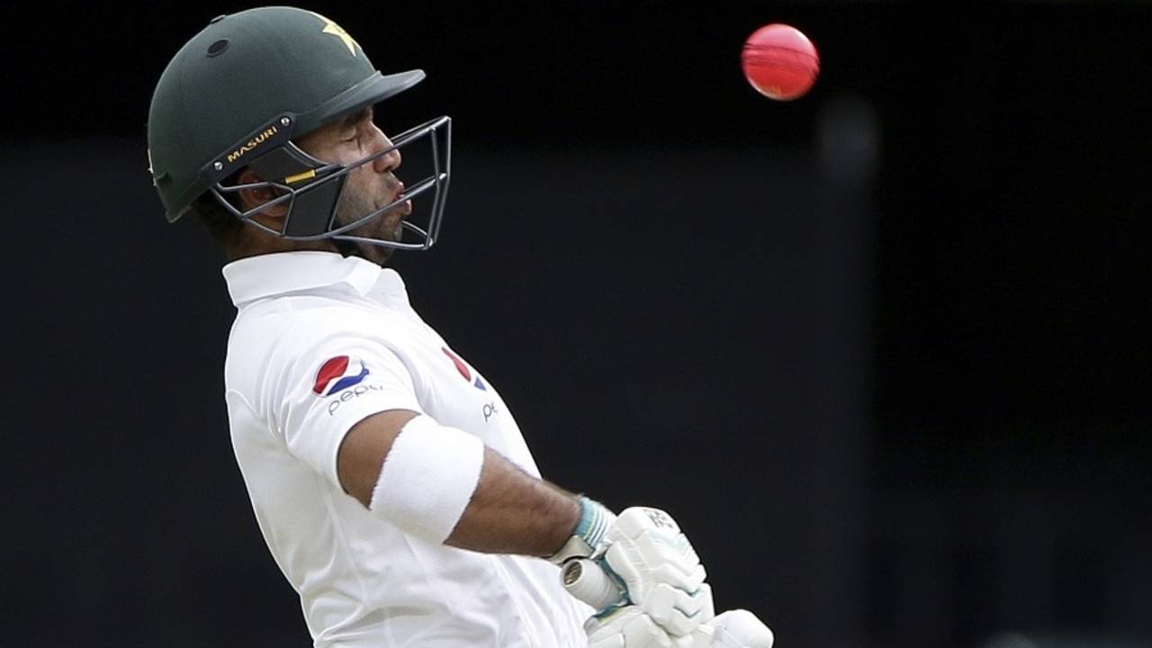 Sami Aslam moves out of the rising ball's way, Australia v Pakistan, 1st Test, Brisbane, 2nd day, December 16, 2016