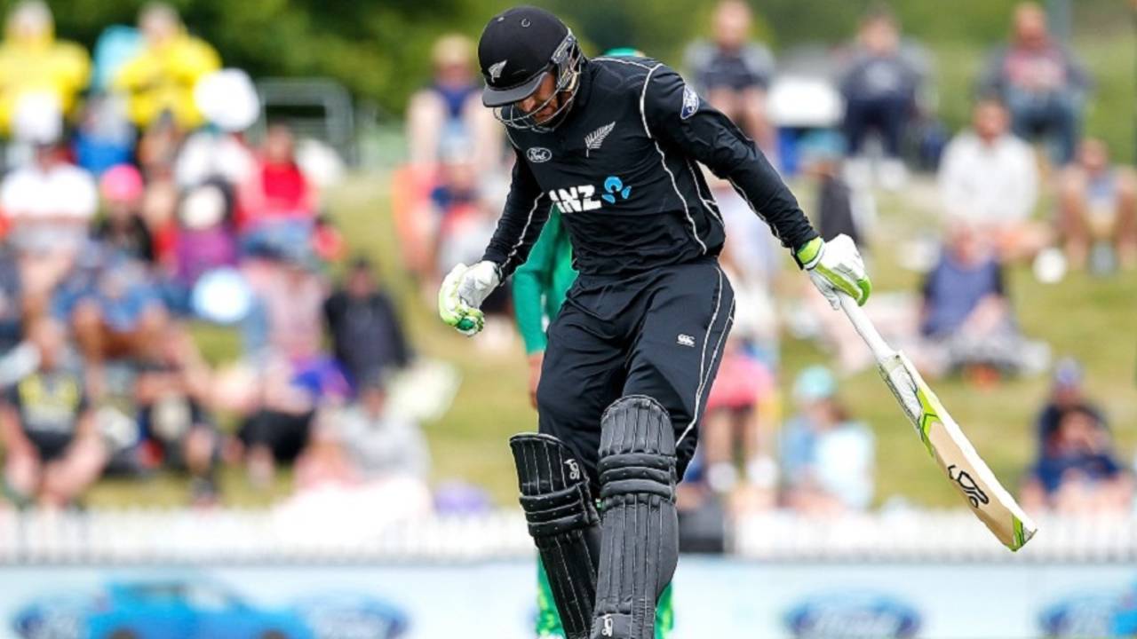 Martin Guptill made 6 before retiring hurt with a hamstring injury in the final ODI&nbsp;&nbsp;&bull;&nbsp;&nbsp;Getty Images