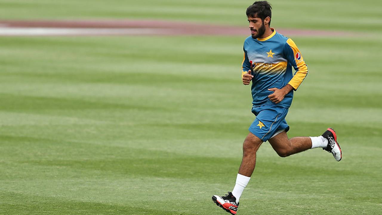 Mohammad Asghar goes through the paces at a training session, Sydney, January 2, 2017