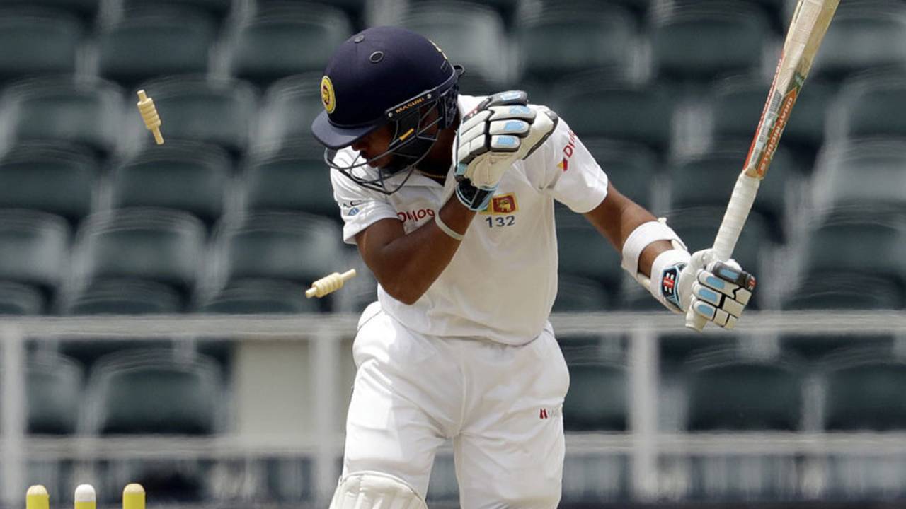 Angelo Mathews: "Guys like Kusal Mendis and Dhananjaya are full of talent, but they need to be given a chance in these conditions"&nbsp;&nbsp;&bull;&nbsp;&nbsp;Associated Press