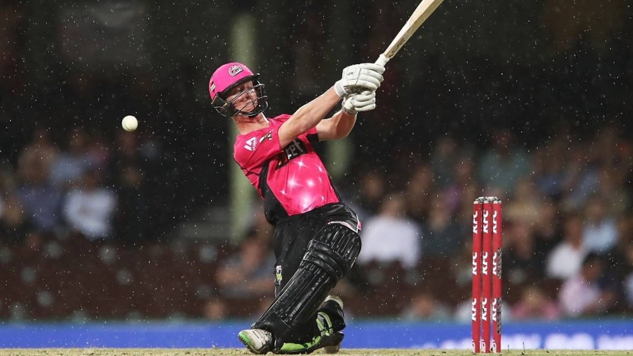 Jordan Silk tries to muscle one over the leg side, Sydney Sixers v Melbourne Renegades, Big Bash 2016-17, Sydney, January 9, 2017