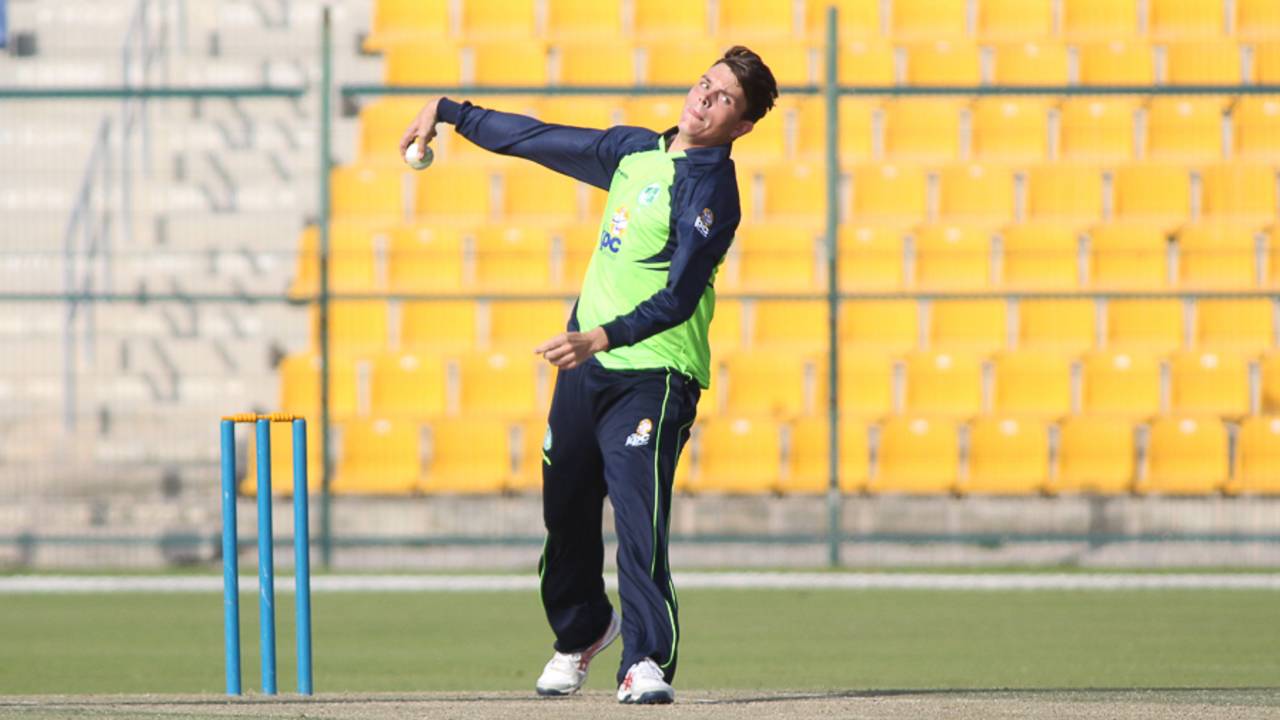 Jacob Mulder took two wickets to pull Ireland back into the game, Ireland v Namibia, Desert T20, Group A, Abu Dhabi, January 17, 2017