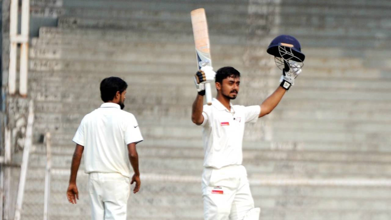 Chirag Gandhi celebrates his maiden first-class ton, Rest of India v Gujarat, Irani Cup 2017, Mumbai, 1st day, January 20, 2017