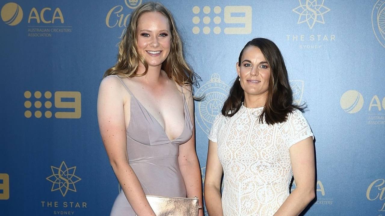Lauren Cheatle and Erin Osborne arrive for the Allan Border awards night, Sydney, January 23, 2017